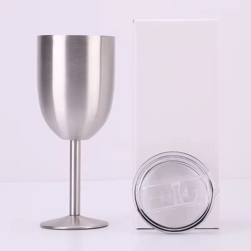 Silver tumbler with lid and white gift box